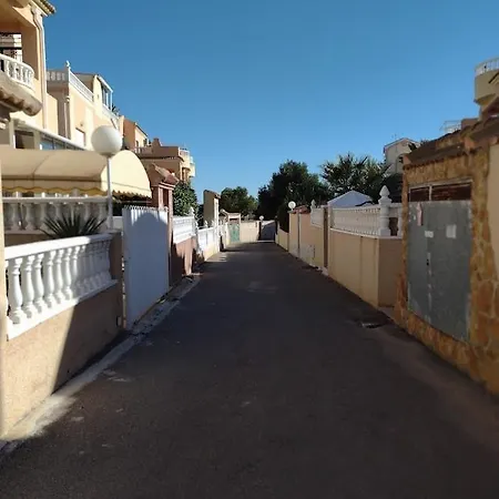 Las Ocas, Casa Con 2 Piscinas Holiday home *
